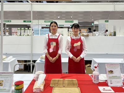 食品展示会スタッフ